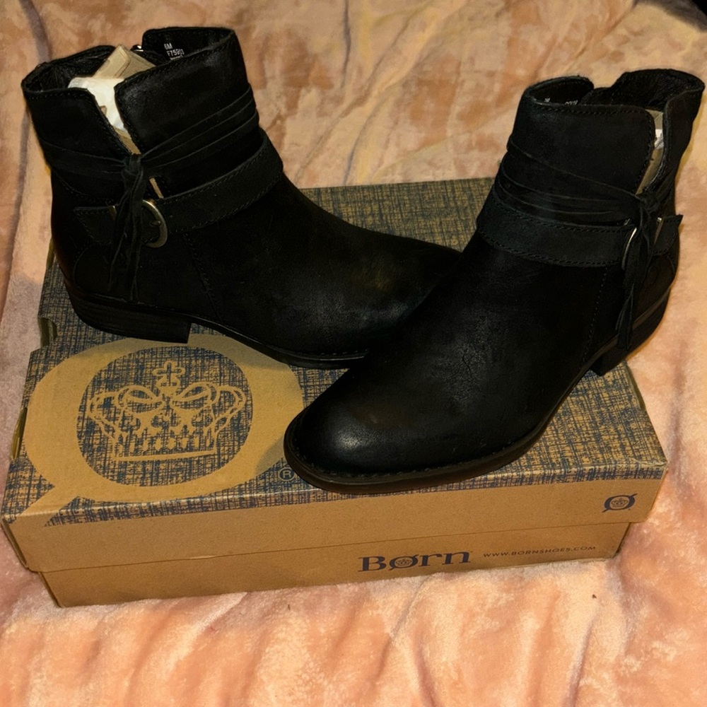 NIB BORN OSHA Boots